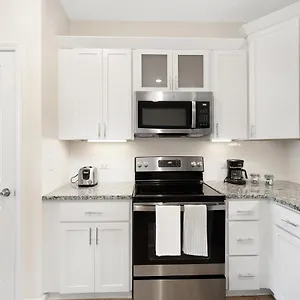 https://evolve-at-parkway.1sthotelscharlotte.com